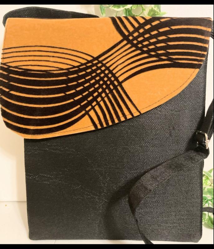 Large Crossbody Bag -BLACK - Customer Photo From Darcel Muckler