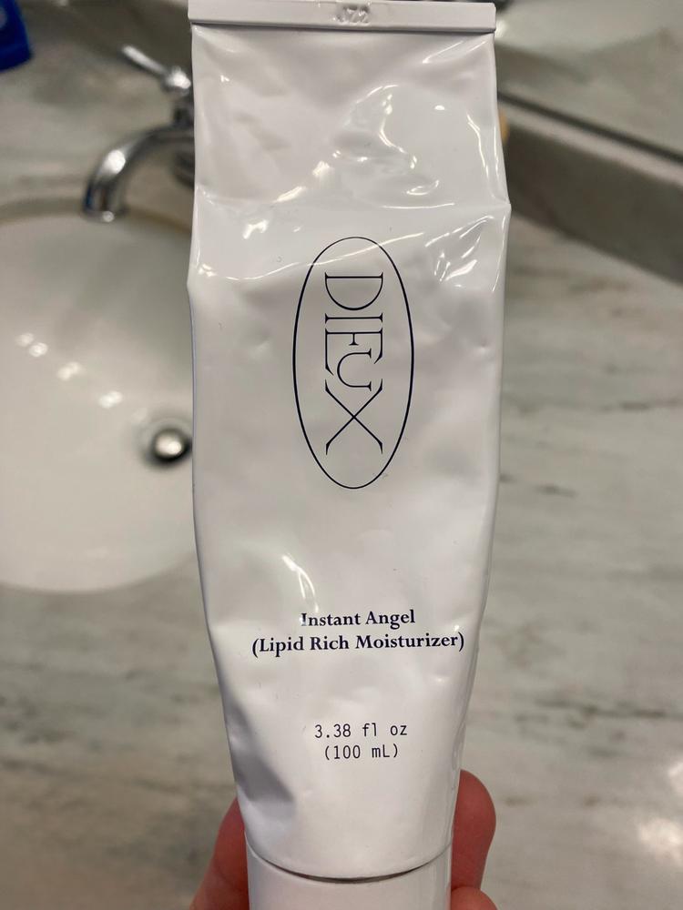 Instant Angel Moisturizer - Customer Photo From Meredith Melvin
