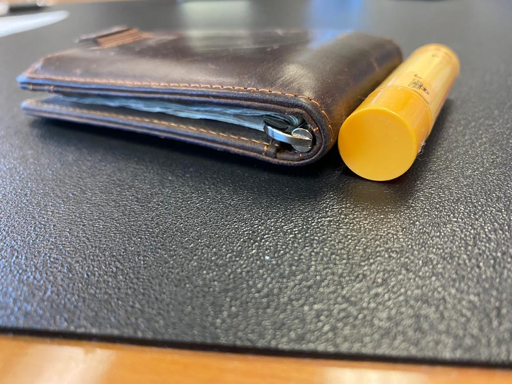 MagSafe Iphone Wallet - Customer Photo From Scott