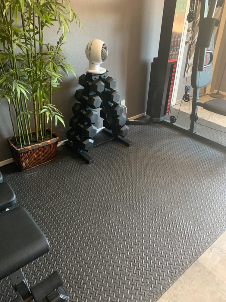 Foam Gym Flooring Mat Interlocking Tiles (Pack of 6) - Customer Photo From Eric Briones