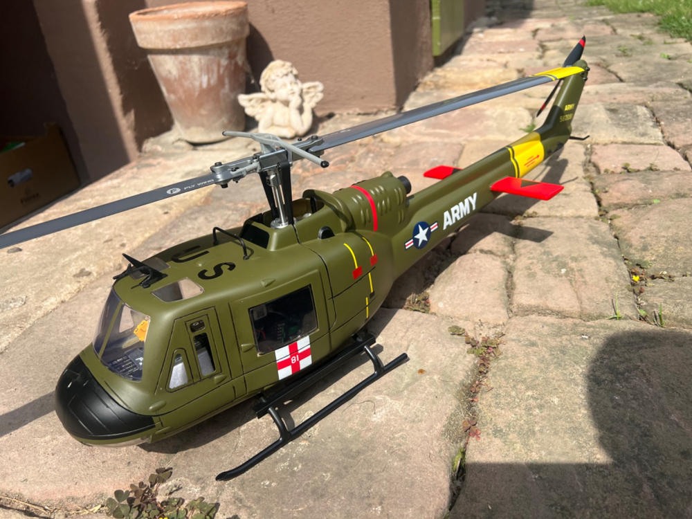 FlyWing Huey UH1 V4  6CH with H1 Flight Control GPS Self-stabilizing RC Helicopter - Customer Photo From Ralf Stritzel