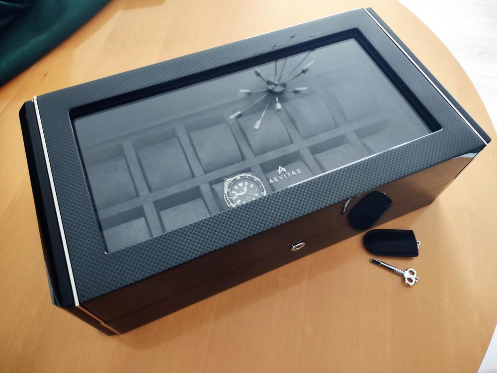 12 Watch Box Carbon Fibre or Piano Black Premium Quality by Aevitas - Customer Photo From Daniel Adam