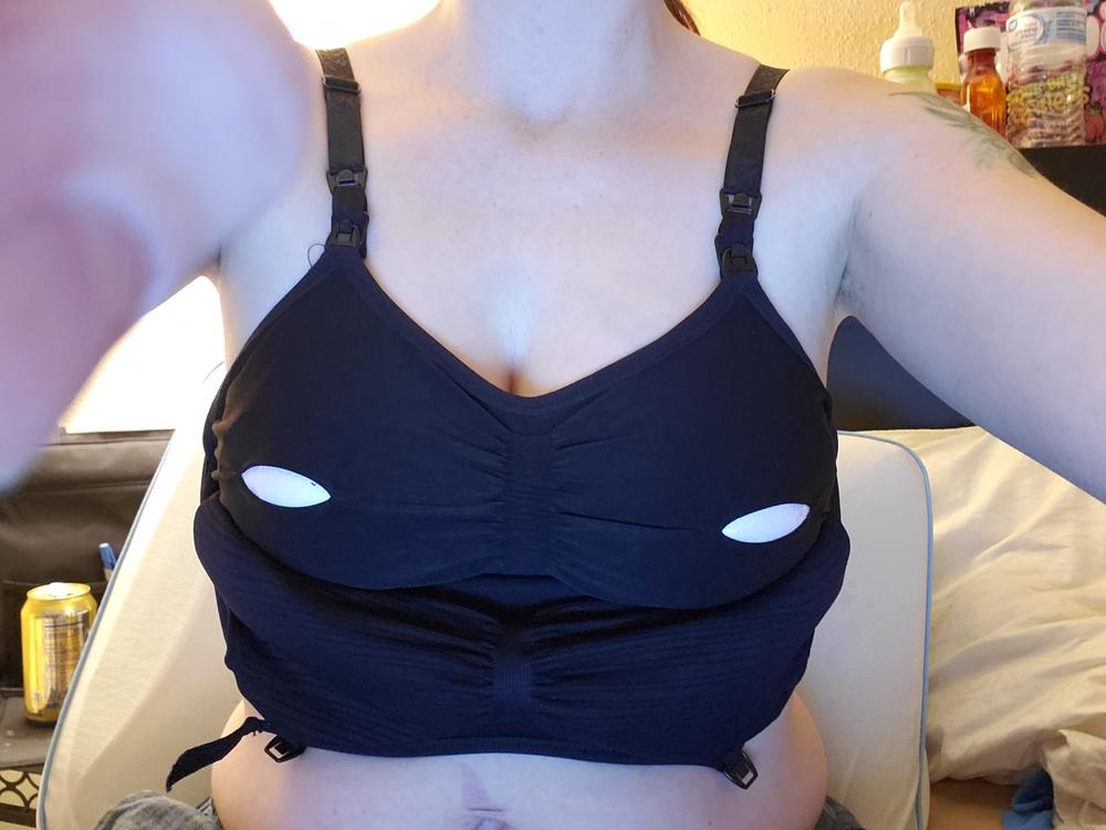 Legou Breast Suction Bras do not Require Hand Support for Breast