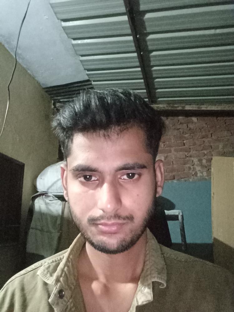 100% Rosemary Essential Oil for Hair Growth - Customer Photo From Fardeen P.