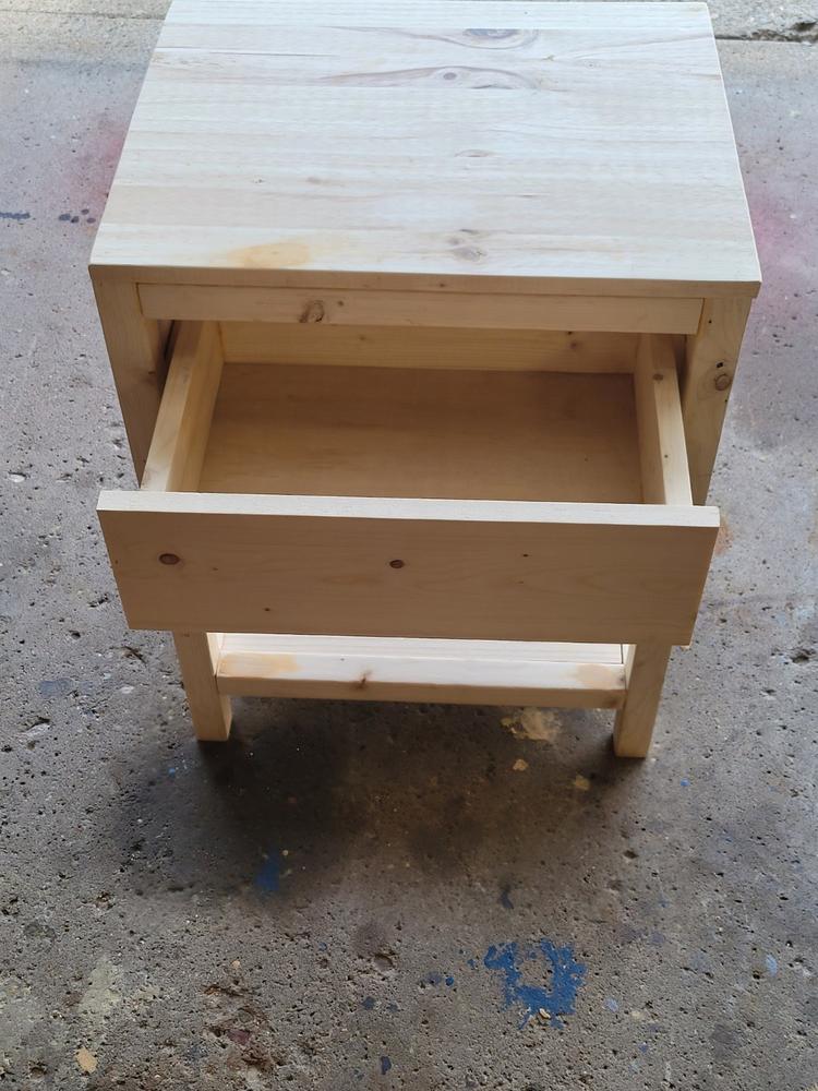 DIY Nightstand Build Plans – shopangelamariemade