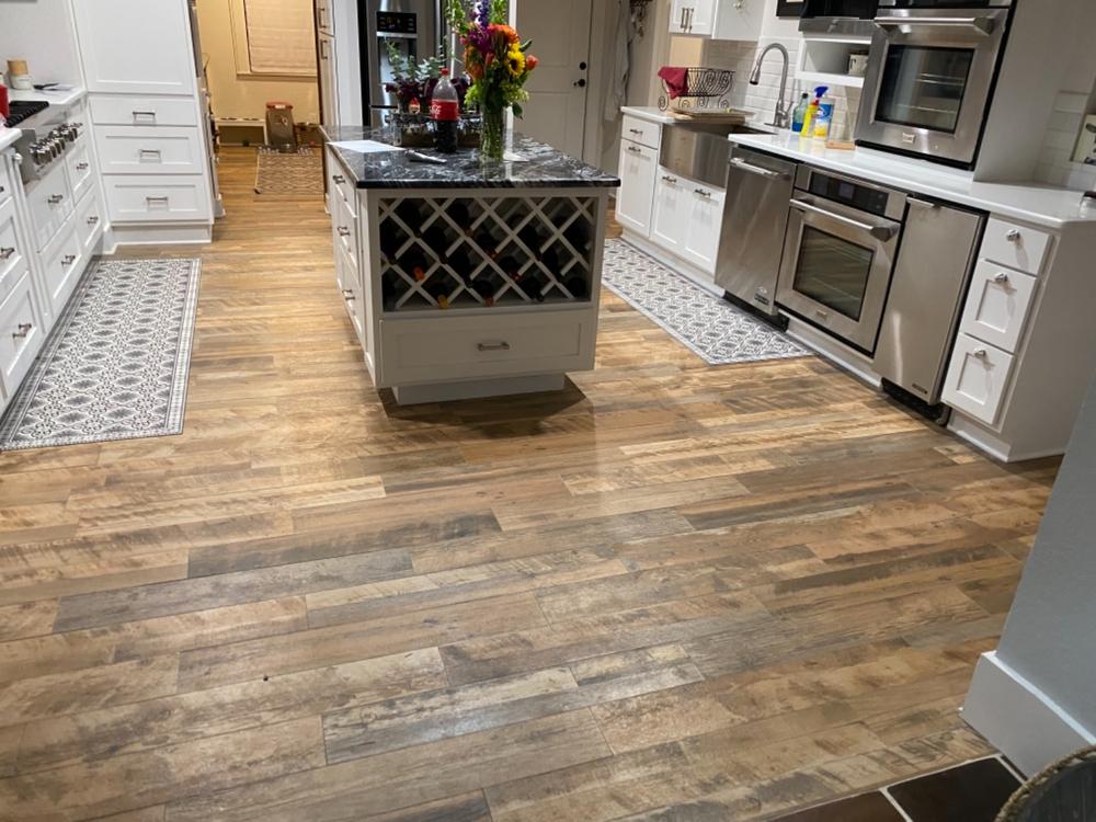 Wine Vinyl Mat - Customer Photo From Kimberly Tylman