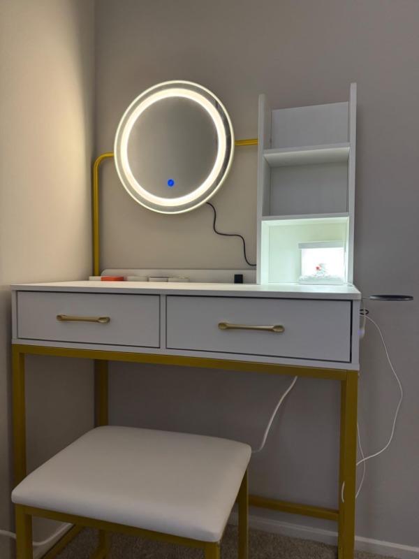 Vanity Desk GJ Gold and White - Customer Photo From Aquaris