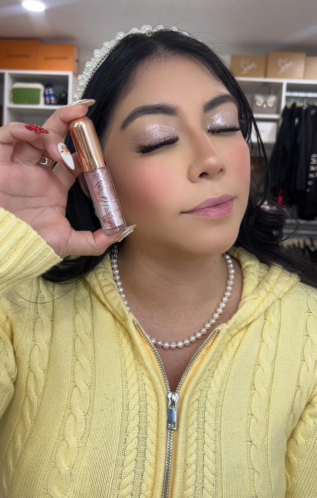 Luxe Swirl Liquid Eyeshadow - Customer Photo From Maria a