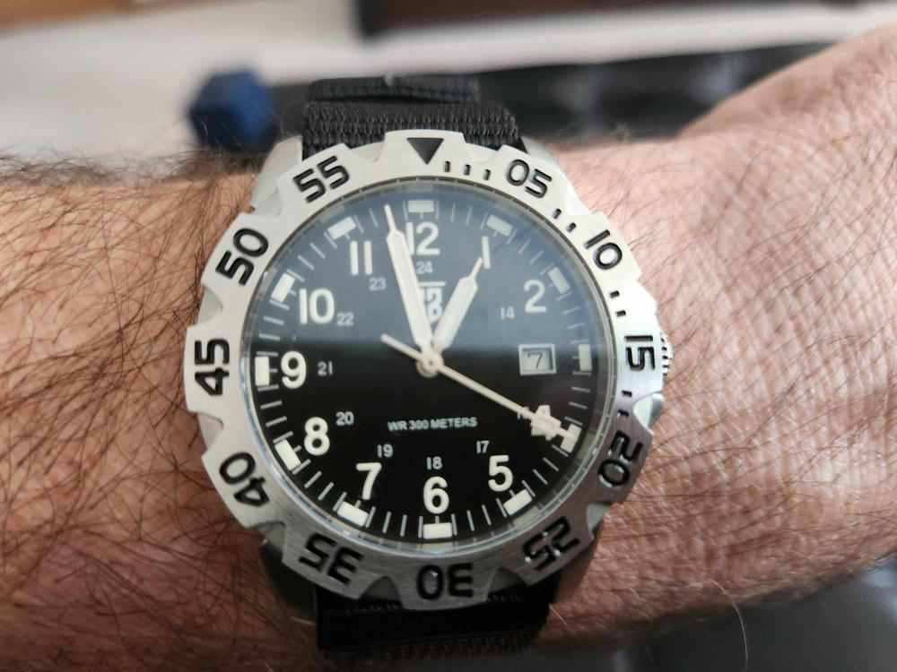 SANS-13 Silverback Tactical Men's Watch - Smith & Bradley Watches