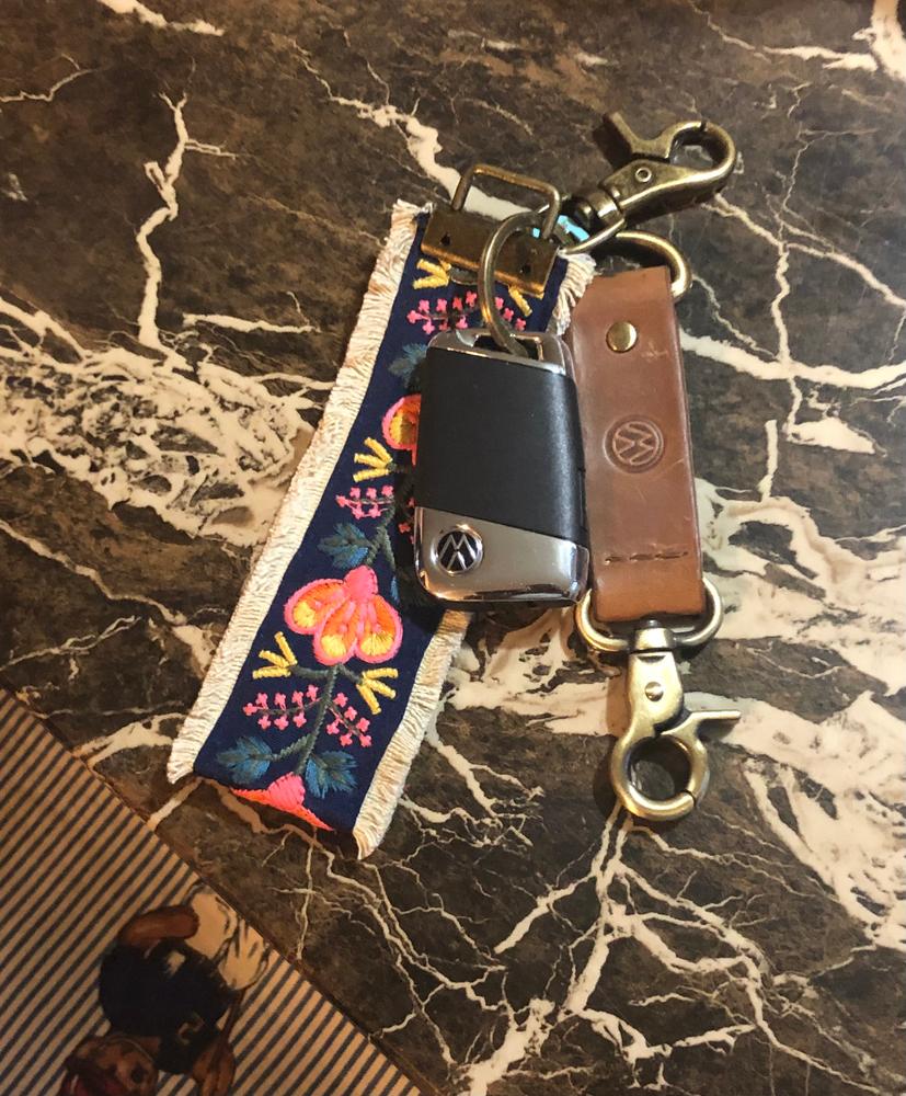 car keys aesthetic
