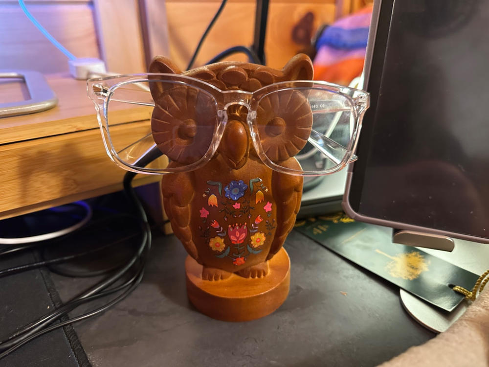 Eyeglass Holder Stand - Owl - Customer Photo From Nicole Fisher