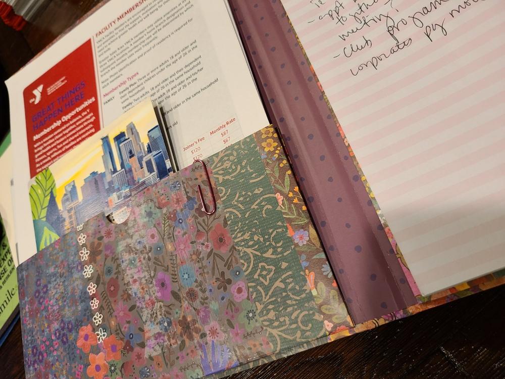 Clipfolio with Notepad - Patchwork - Customer Photo From Patty Hall