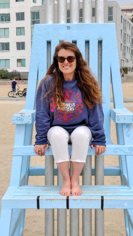 Comfy Pocket Sweatshirt - Kindness Matters - Customer Photo From Michelle Bulda