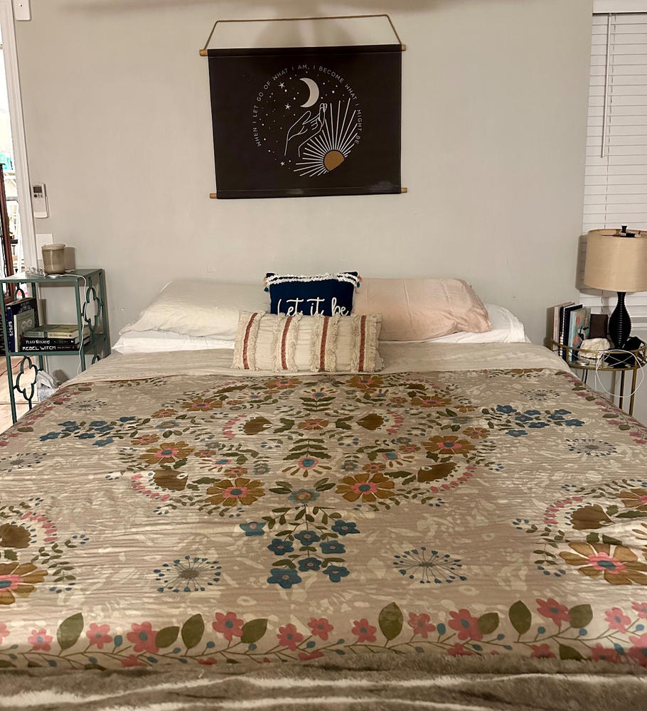 Gauze Tapestry Blanket - Mandala - Customer Photo From Linda Phillips