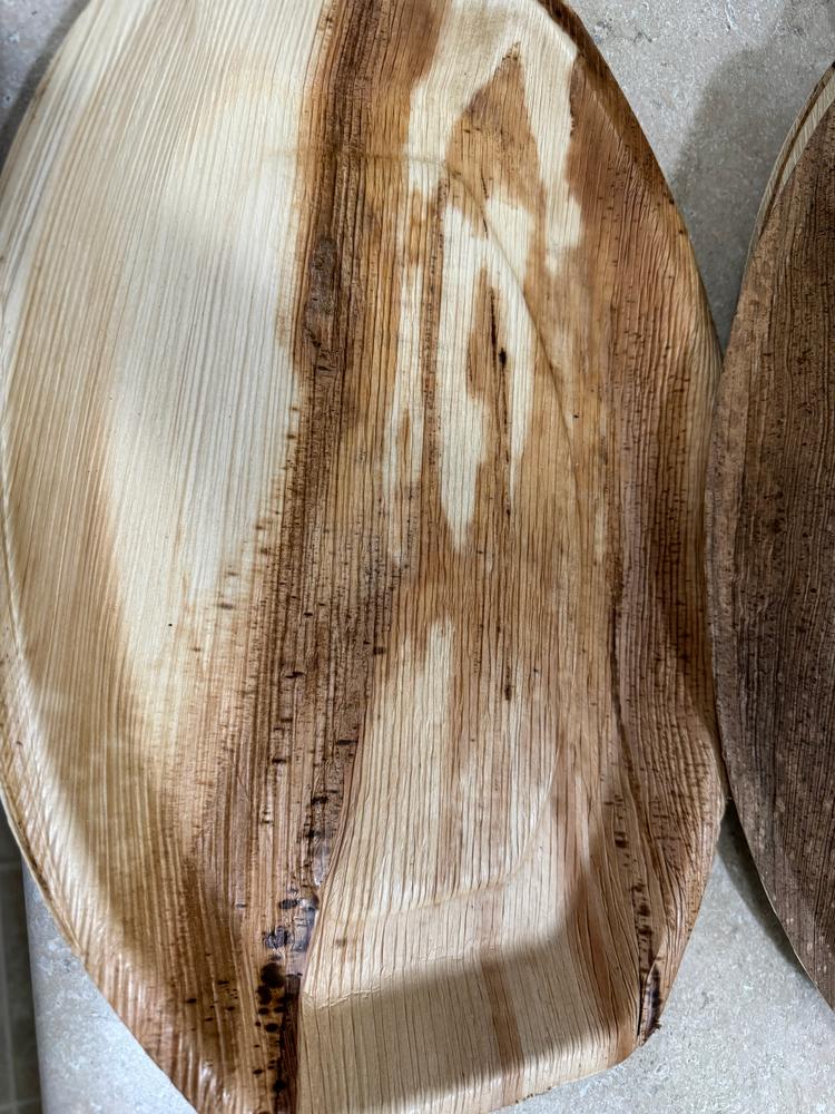 Palm Leaf Round Plates, Set of 12 - 13 Inch - Customer Photo From Jacqueline Van De Veire