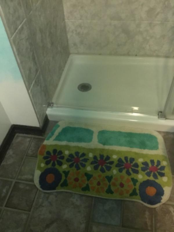 Shaped Tufted Bath Mat - Van - Customer Photo From Marilyn Falcone