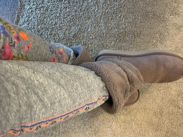 Quinn Graphic Knit Jogger - Grey Border - Customer Photo From Alison Ramsey