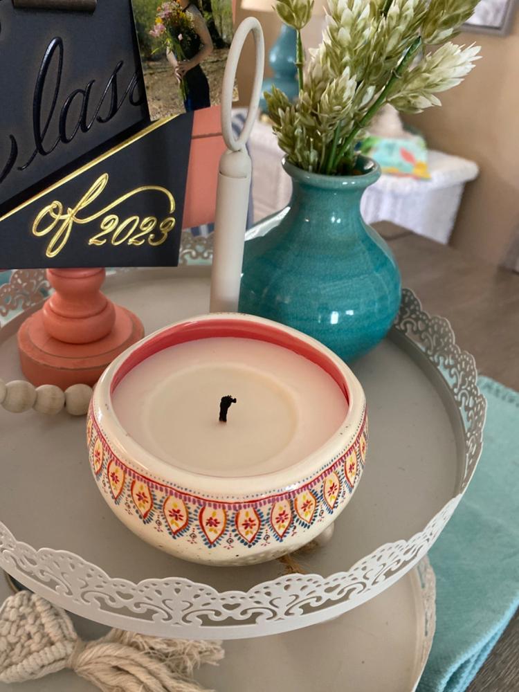 Artisan Secret Message Soy Candle - I Love Mom - Customer Photo From Adison Tanner