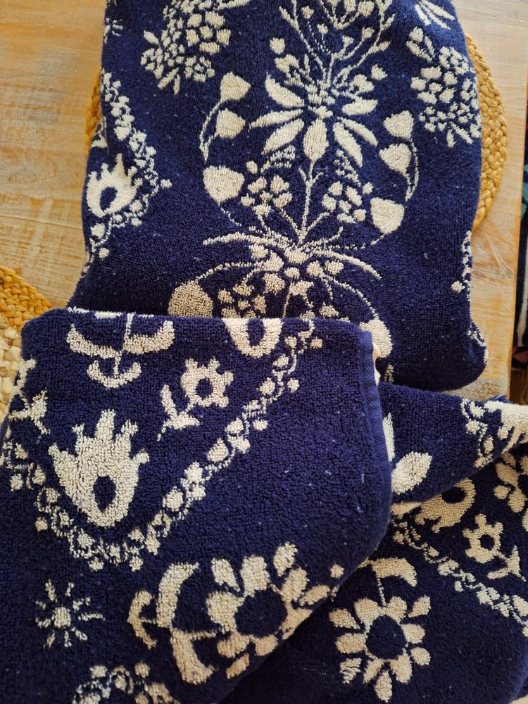 Cotton Bungalow Beach Towel - Turquoise Mandala Border - Customer Photo From Susan Lindquist 
