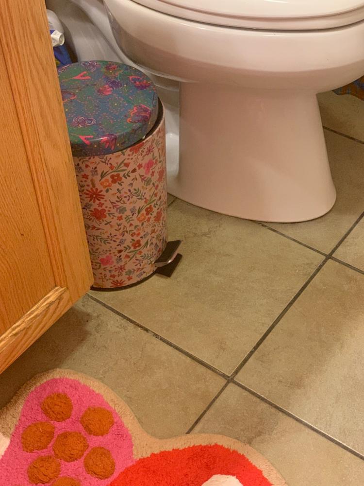 Bathroom Trash Can - Floral Border - Customer Photo From Pamela Couch