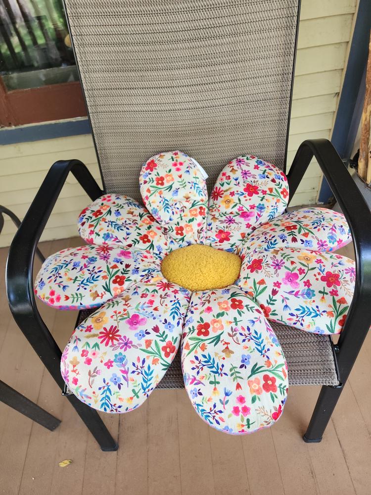 Reversible Seat & Floor Cushion - Flower - Customer Photo From Becca