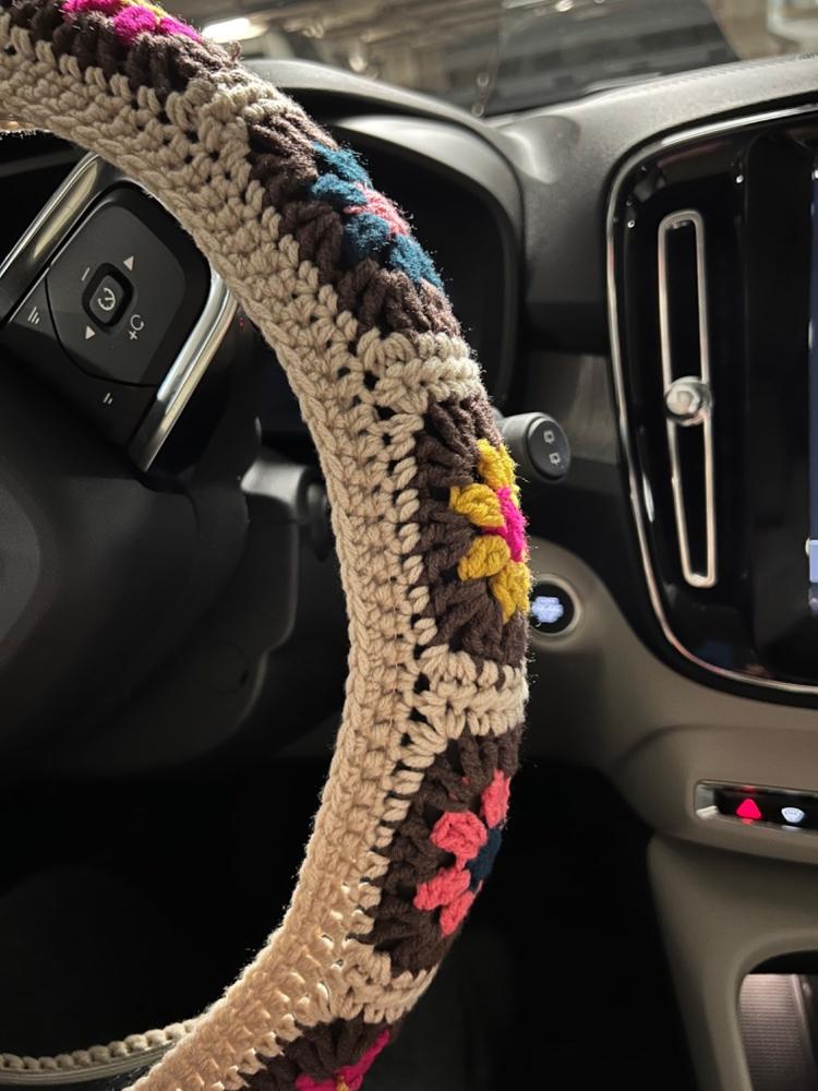 Crochet Steering Wheel Cover, 15" - Cream - Customer Photo From Patricia Quill