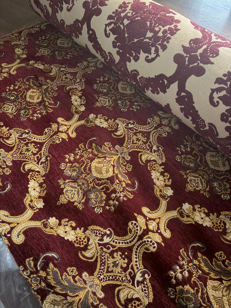 Victorian Damask Metallic Chenille Jacquard Fabric