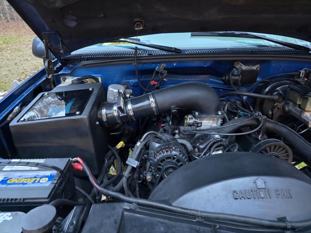 Closed Box Air Intake (15957, 150576) 1996-02 C/K1500, 2500, 3500, GM SUV 5.0L 5.7L V8 [OBSOLETE] - Customer Photo From Dustin Powers