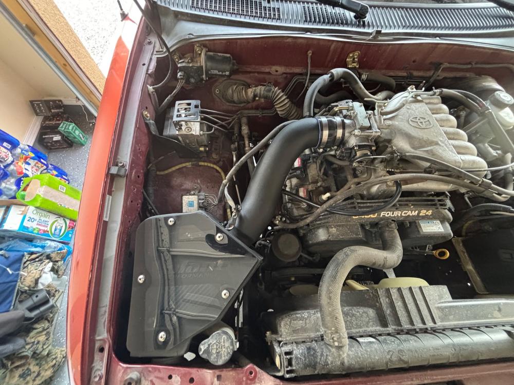thumbnail image 2 of 3" Cold Air Intake System With Washable Filter For 99-04 Tacoma & 99-02 4Runner 2 of 5