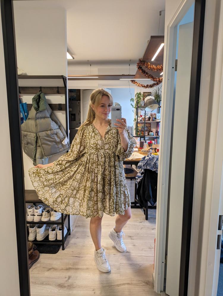 Kyra Mini Dress ~ Olive - Customer Photo From Elise Aabakken