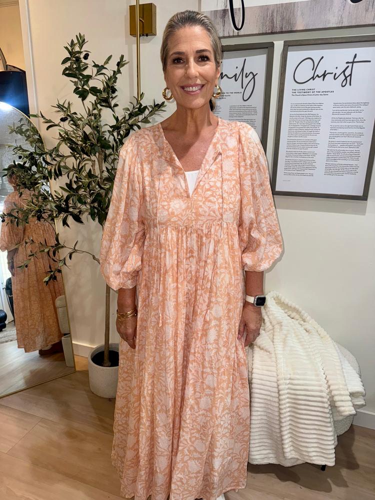 最終価格　美品 Kyra Maxi Dress Apricot Blush xs Kyra Maxi Dress ~ Apricot Blush – Daughters of India