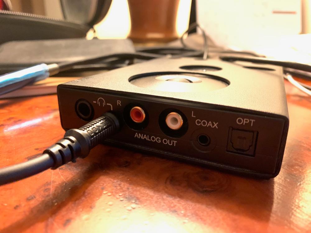 アンプ ALCANTARA Case For Chord Hugo2 Leather cases For Chord Hugo 2 - The Audiophile Man