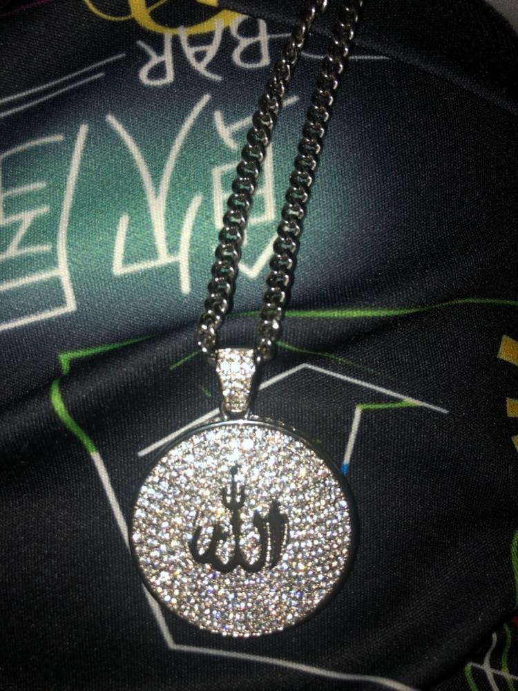 Iced Gold-Plated Retro Religion Islamic Pendant - Customer Photo From Darian Munsey