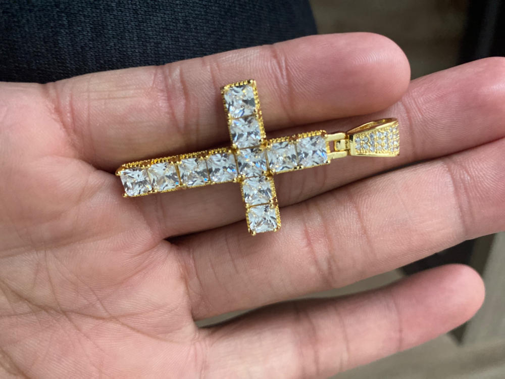 18k Gold-Plated CZ BlingBling Cross Hip Hop Pendant (With Chain) - Customer Photo From Dajamire D.