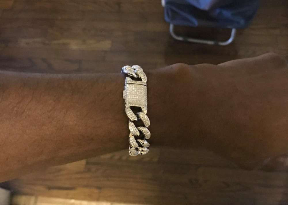 13MM 18K White Gold-Plated Classic Miami Cuban Link Bracelet - Customer Photo From Eddie H.