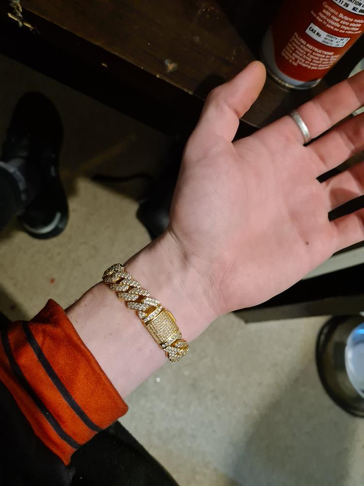 14mm Iced Prong Cuban Bracelet In 18k Gold - Customer Photo From Zaiden Mckay