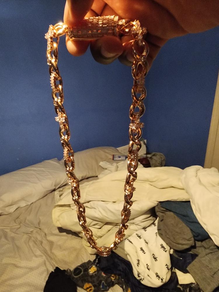 14mm Infinity Link Chain - Customer Photo From Alexander J.