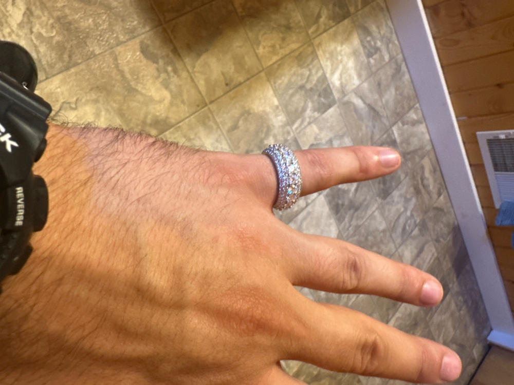 925S & VVS Moissanite Layered Diamond Ring White Gold - Customer Photo From Jesse K.