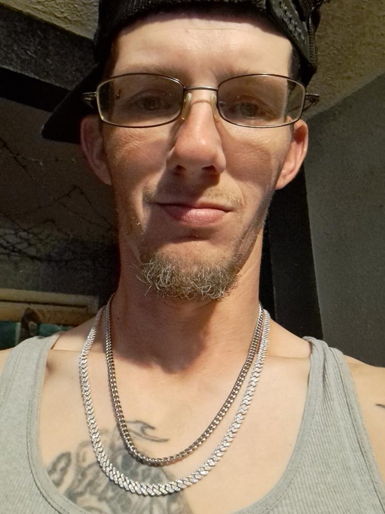 925S & VVS Moissanite 6.5MM Prong Cuban Link Chain - Customer Photo From Rick M.