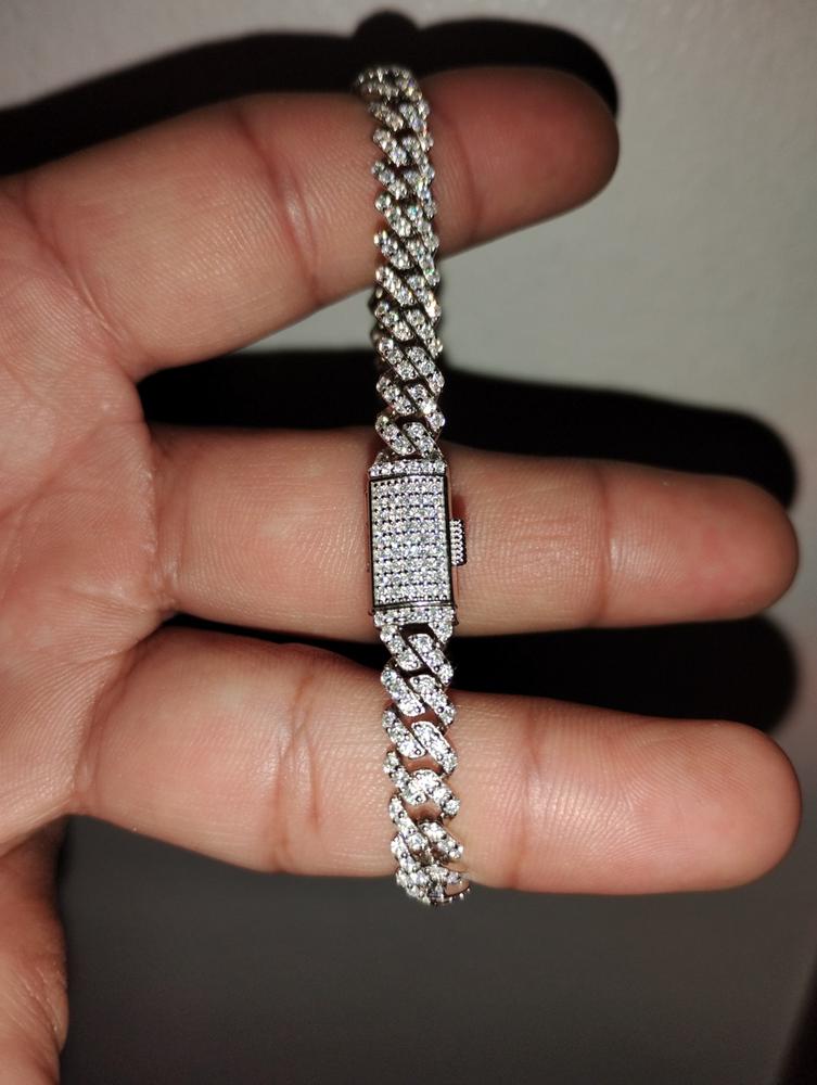 925S & VVS Moissanite 6.5MM Prong Cuban Link Chain - Customer Photo From Jesse R.
