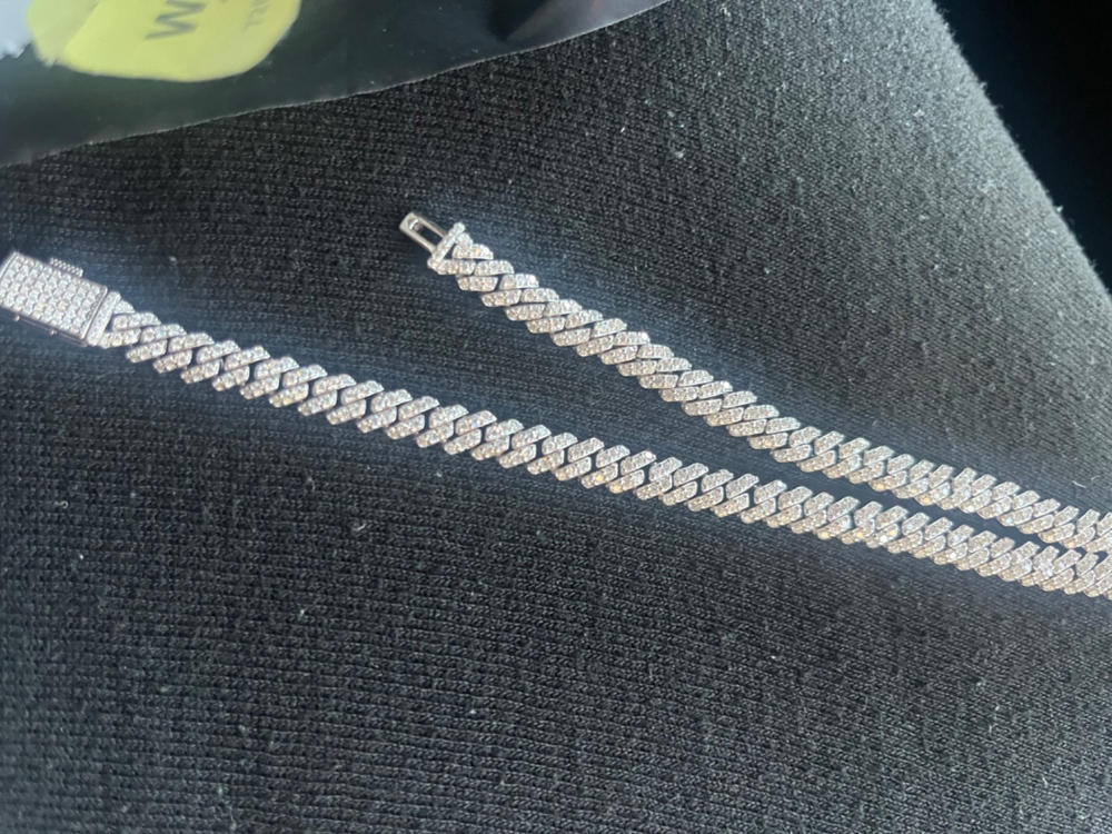 925S & VVS Moissanite 6.5MM Prong Cuban Link Chain - Customer Photo From Faraji A.