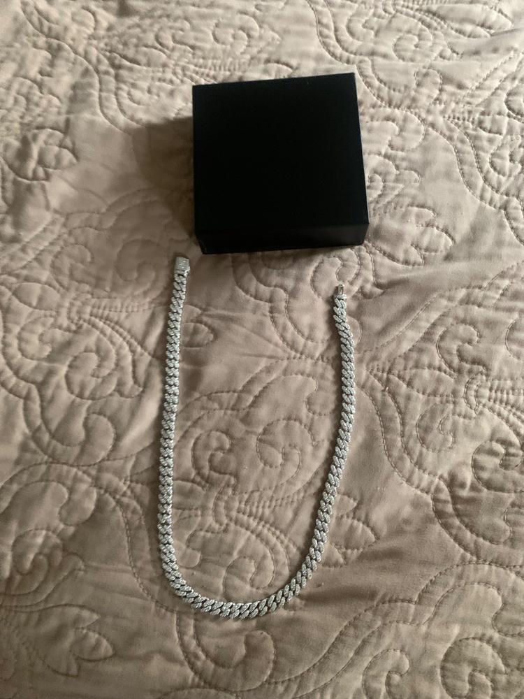925S & VVS Moissanite 8.5MM Cuban Link Chain - Customer Photo From Claudine L.