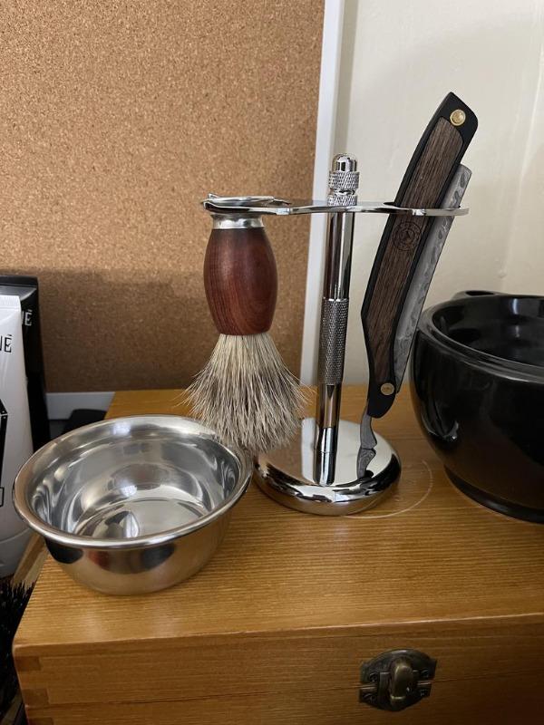 Naked Armor Straight Razor Stand Kit 3 Pieces - Customer Photo From Donald Neall