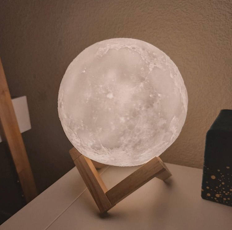 Mond Lampe 20CM - Customer Photo From Tamina Enters
