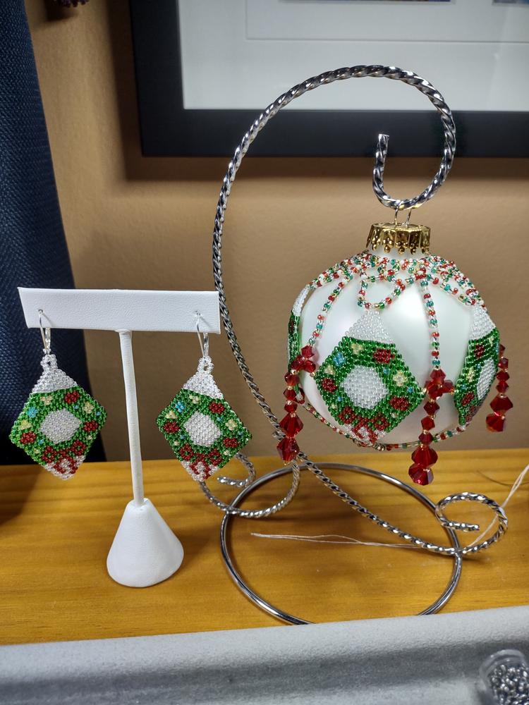 Toho ROUND 11/0 Seed Beads GREEN GRASS SILVER LINED (2.5" tube) - Customer Photo From Laura 