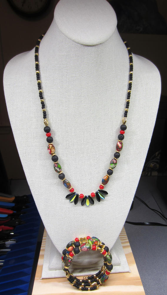 Toho ROUND 8/0 Seed Beads PERMAFINISH GALVANIZED STARLIGHT (2.5" tube) - Customer Photo From SaraZ