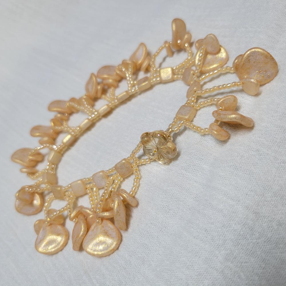 Toho ROUND 11/0 Seed Beads CEYLON PEACH COBBLER (2.5" tube) - Customer Photo From KalliJ