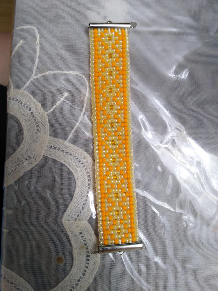 SIZE-11 #902 CEYLON LEMON CHIFFON Toho Round Seed Beads 2.5 Inch Tube - Customer Photo From Silver Chibi