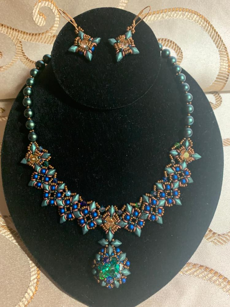 2-Hole GEMDUO 8x5mm Czech Glass Beads METALLIC SUEDE LT. GREEN (2.5" tube) - Customer Photo From Lauren Smith