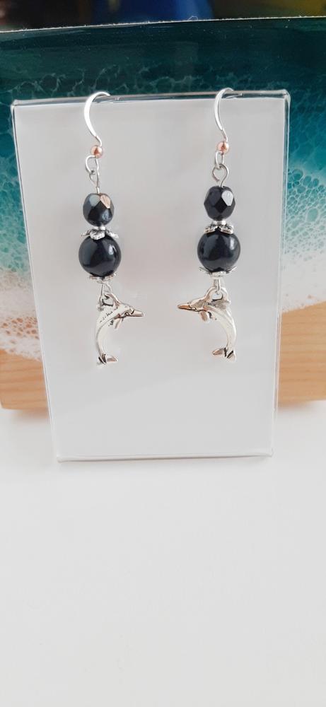 TierraCast CHARM-Dolphin-Antiqued Silver Plated - Customer Photo From Irene Kravtsova